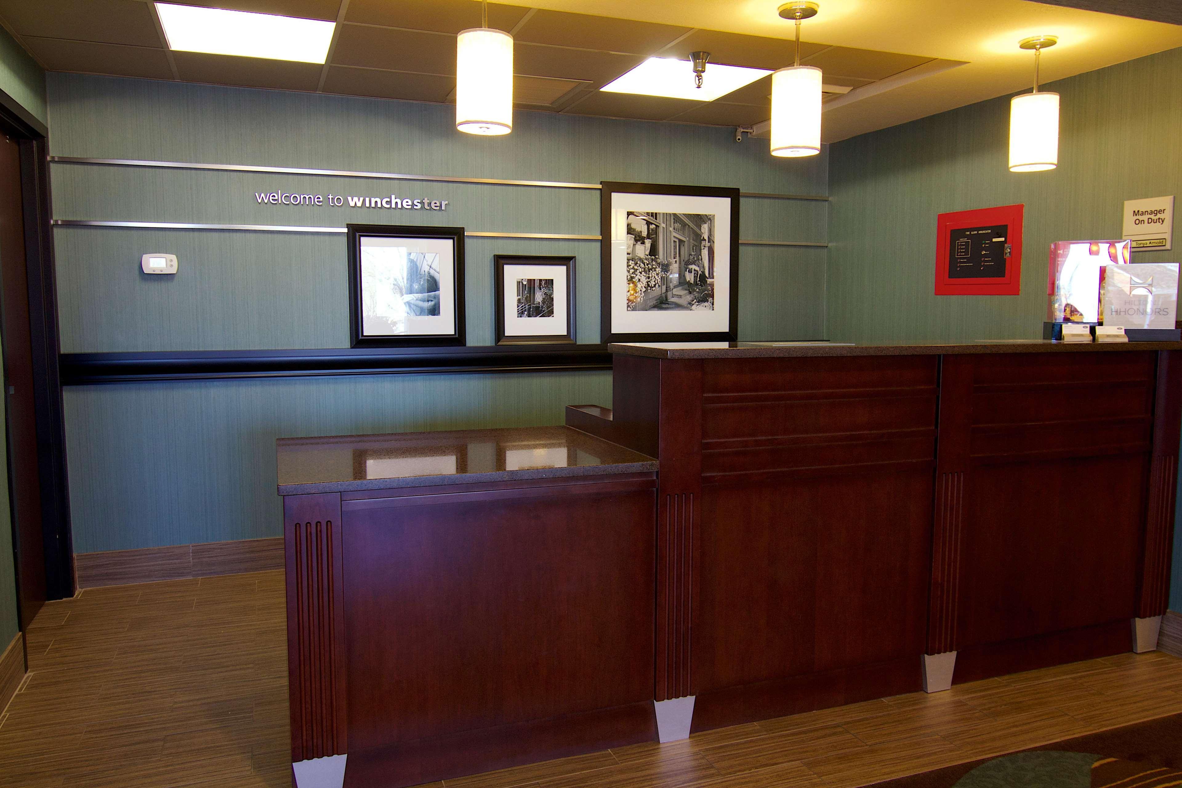 Hampton Inn Winchester-University/ Mall Luaran gambar