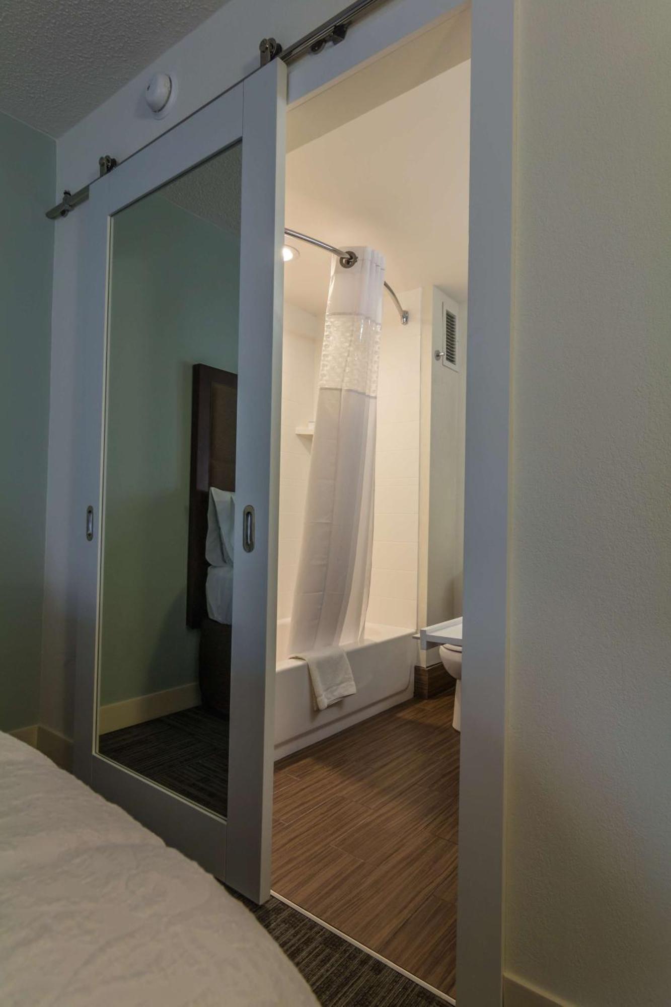Hampton Inn Winchester-University/ Mall Luaran gambar