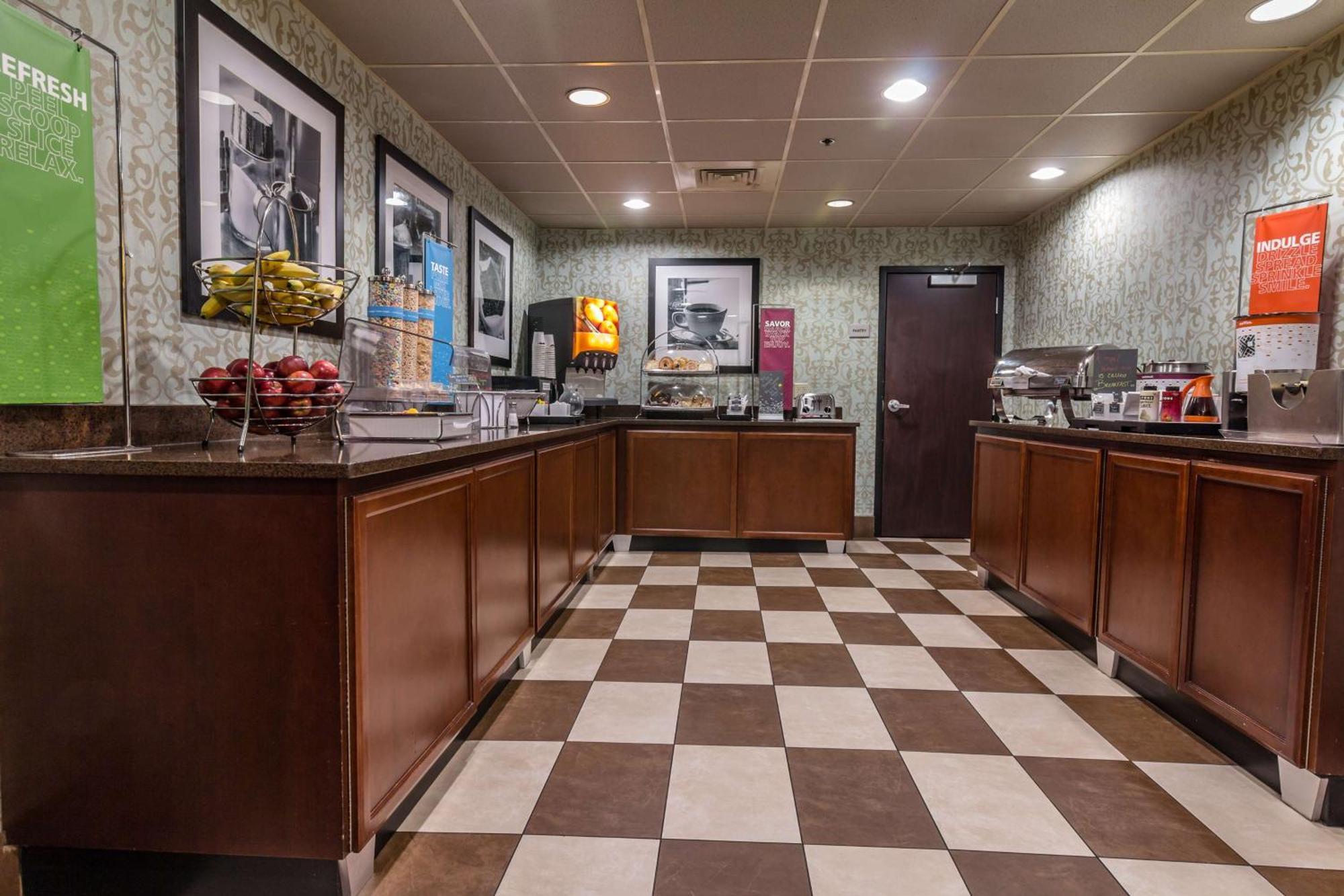 Hampton Inn Winchester-University/ Mall Luaran gambar